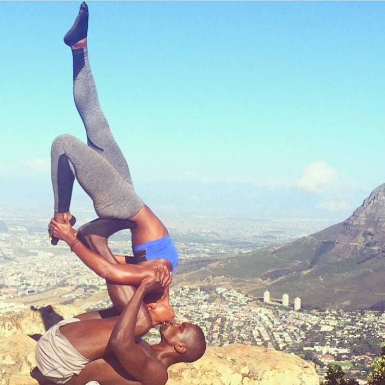 The 15 Best Black Travel Moments You Missed This Week: Sweet Kisses in South Africa
