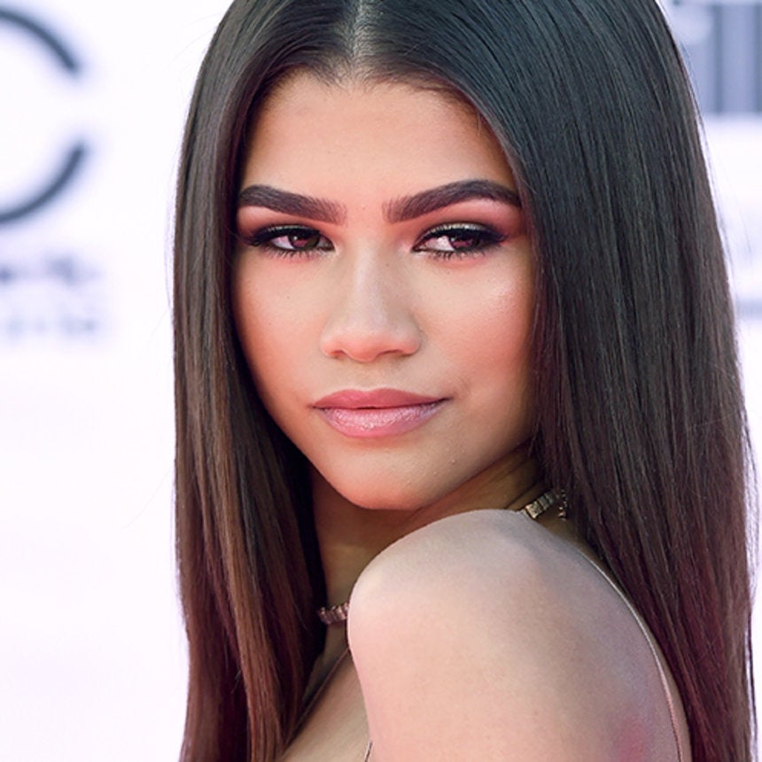 Zendaya's New Hairstyle Is Flawless As Usual
