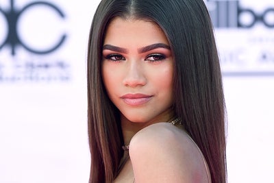 In Honor of Her Birthday, Here Are 9 Times Zendaya Did Her Own Makeup And Killed It