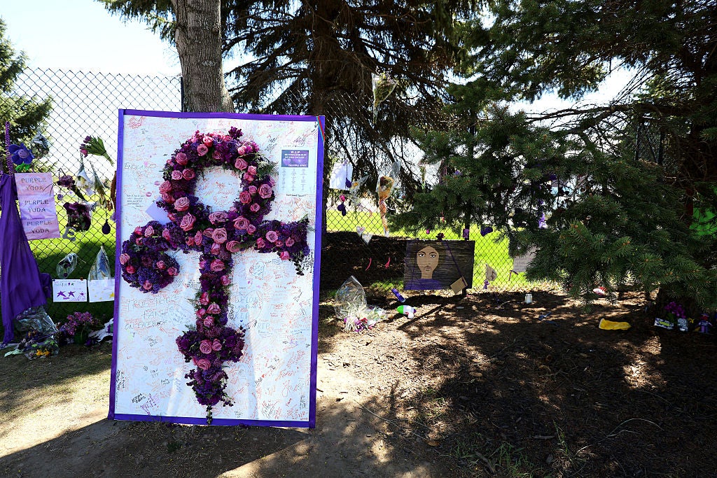 Prince's Remains Are Now On Display At Paisley Park
