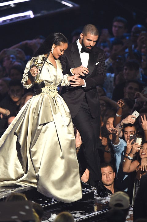 Rihanna and Drake Just Kissed (a Little Tiny Bit) and My Heart Exploded
