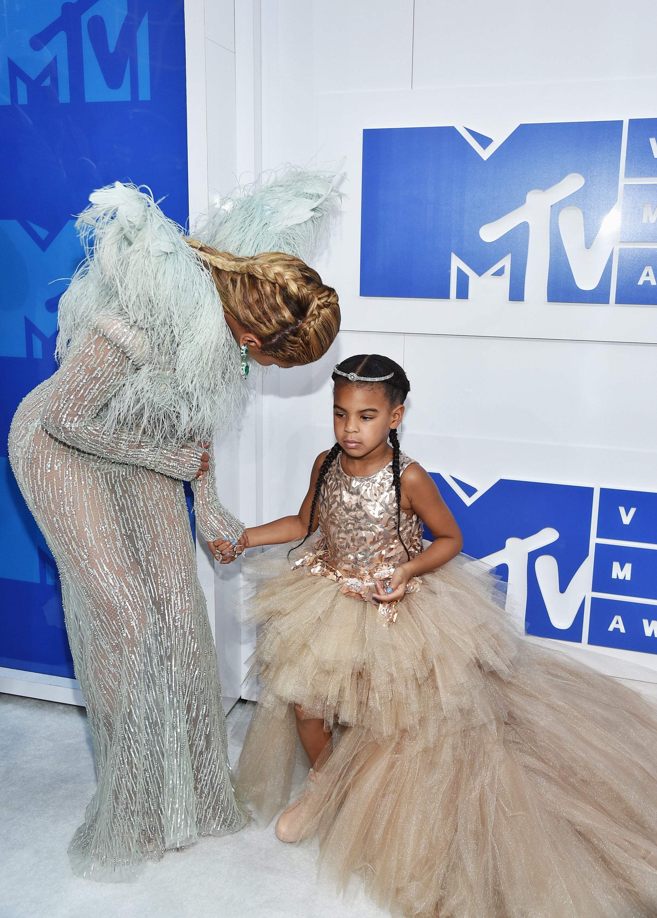 8 Photos of Beyonce and Blue Ivy at the VMAs Just Because
