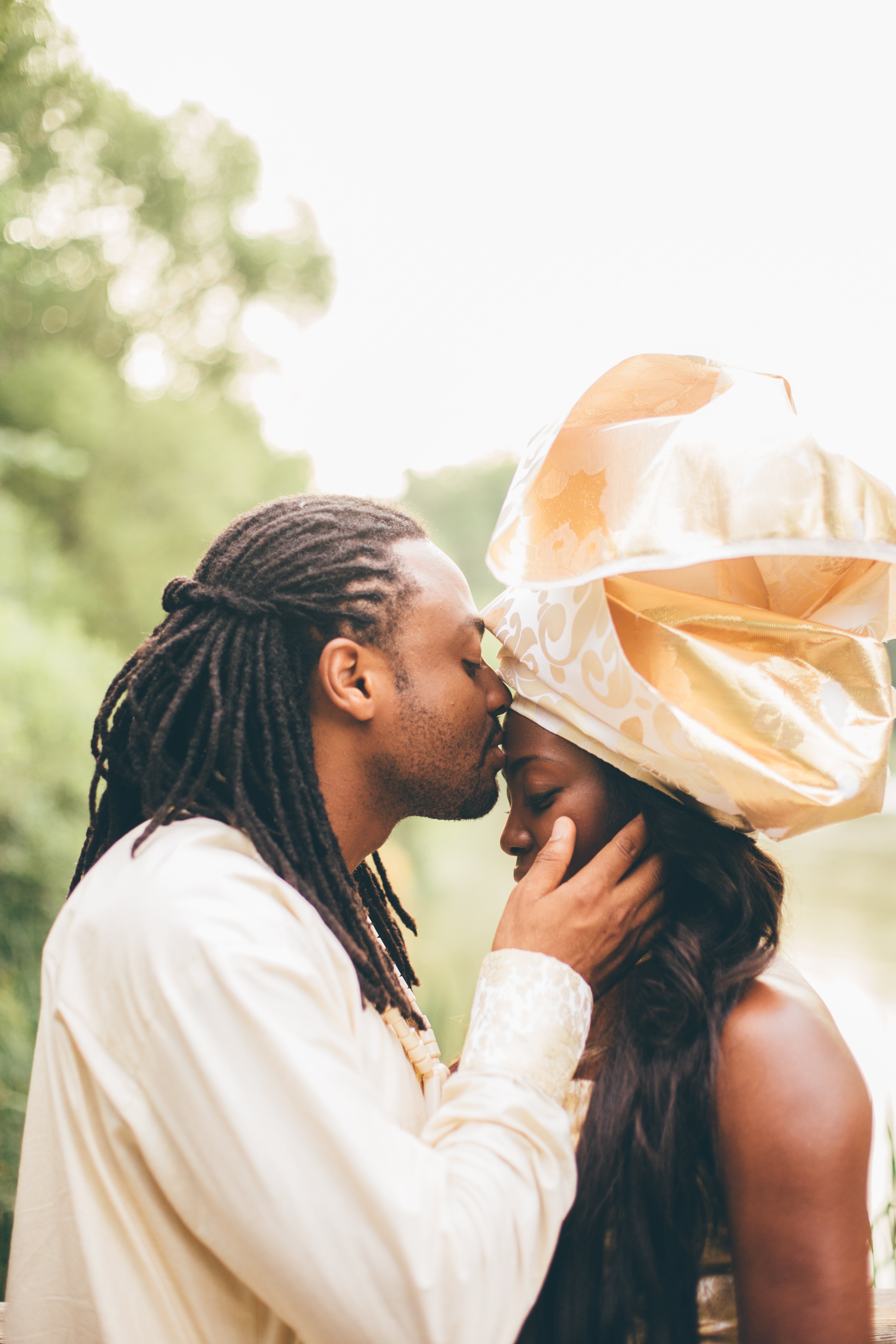 The Most Romantic Forehead Kisses Ever!
