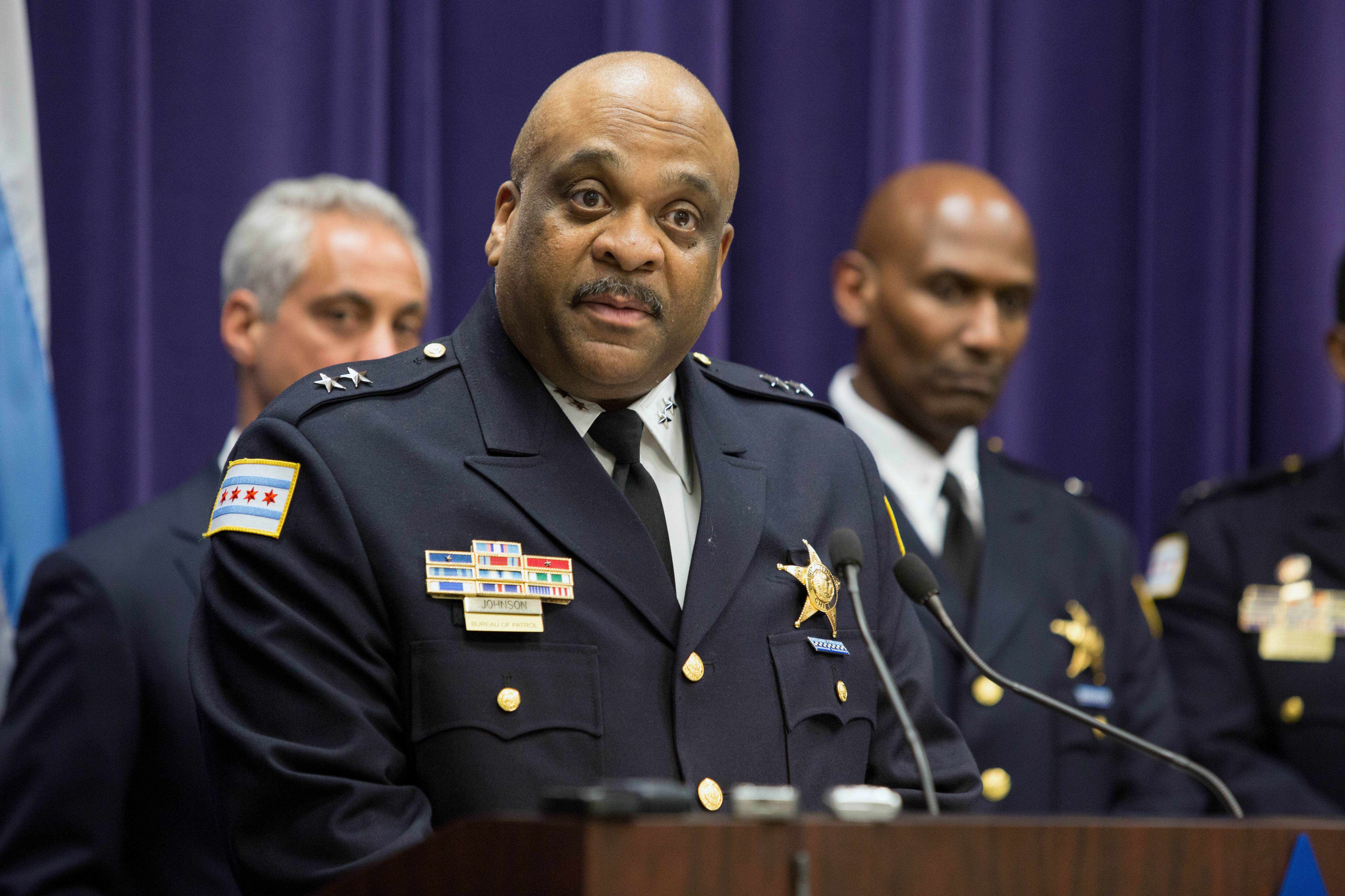 Chicago Police Move To Fire 5 Officers In Laquan McDonald Shooting