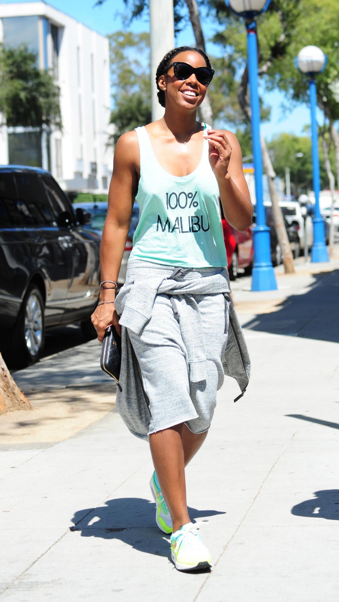 14 Photos That Prove Kelly Rowland’s Sneaker Game is Official