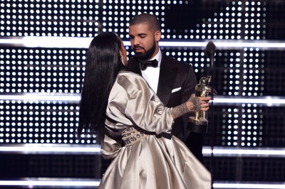 Rihanna and Drake Reached Peak PDA in the Club