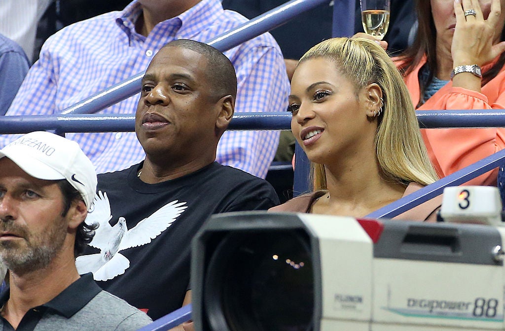 Real Friends: Beyoncé & Jay Z Cheer On Serena Williams At U.S. Open
