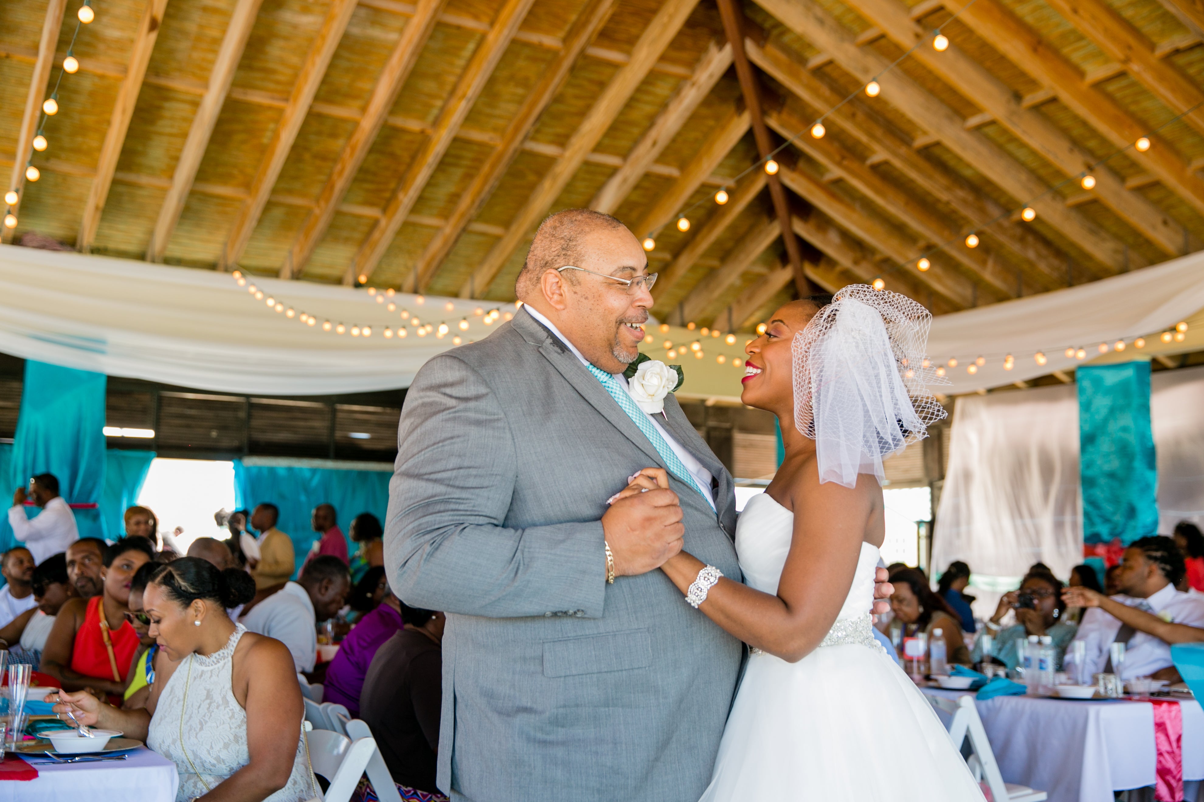 Bridal Bliss: Anicka and Lorenzo's Aruba Beach Wedding Will Make Your Heart Skip a Beat
