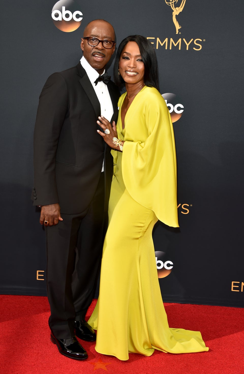 Courtney B. Vance Just Gave Wife Angela Bassett the Best Shout Out Ever