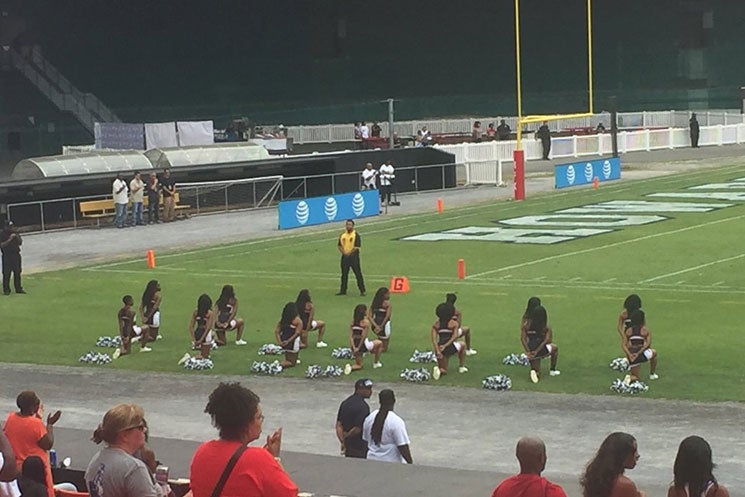 Powerful Photo Of Howard University Cheerleaders Kneeling During National Anthem Goes Viral
