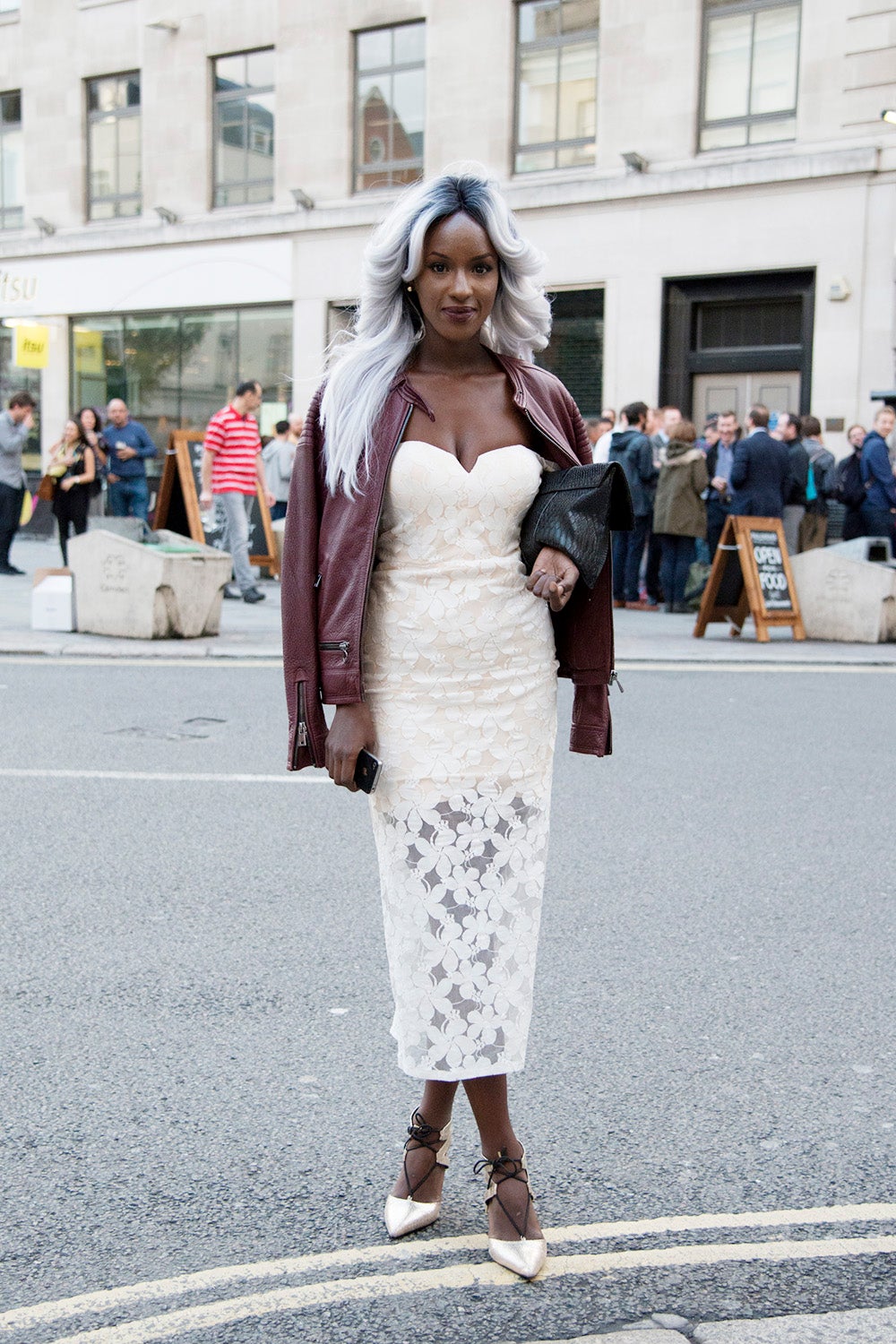 All The Beautiful Black Women Slaying Street Style at London Fashion Week 
