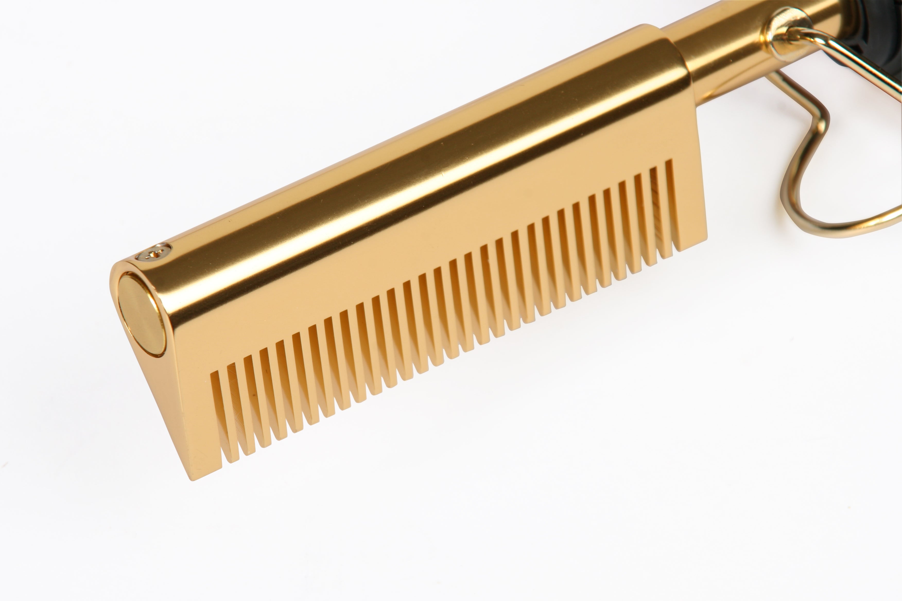 Yes, There Is A Hot Comb In The Smithsonian Museum Of African American History And Culture
