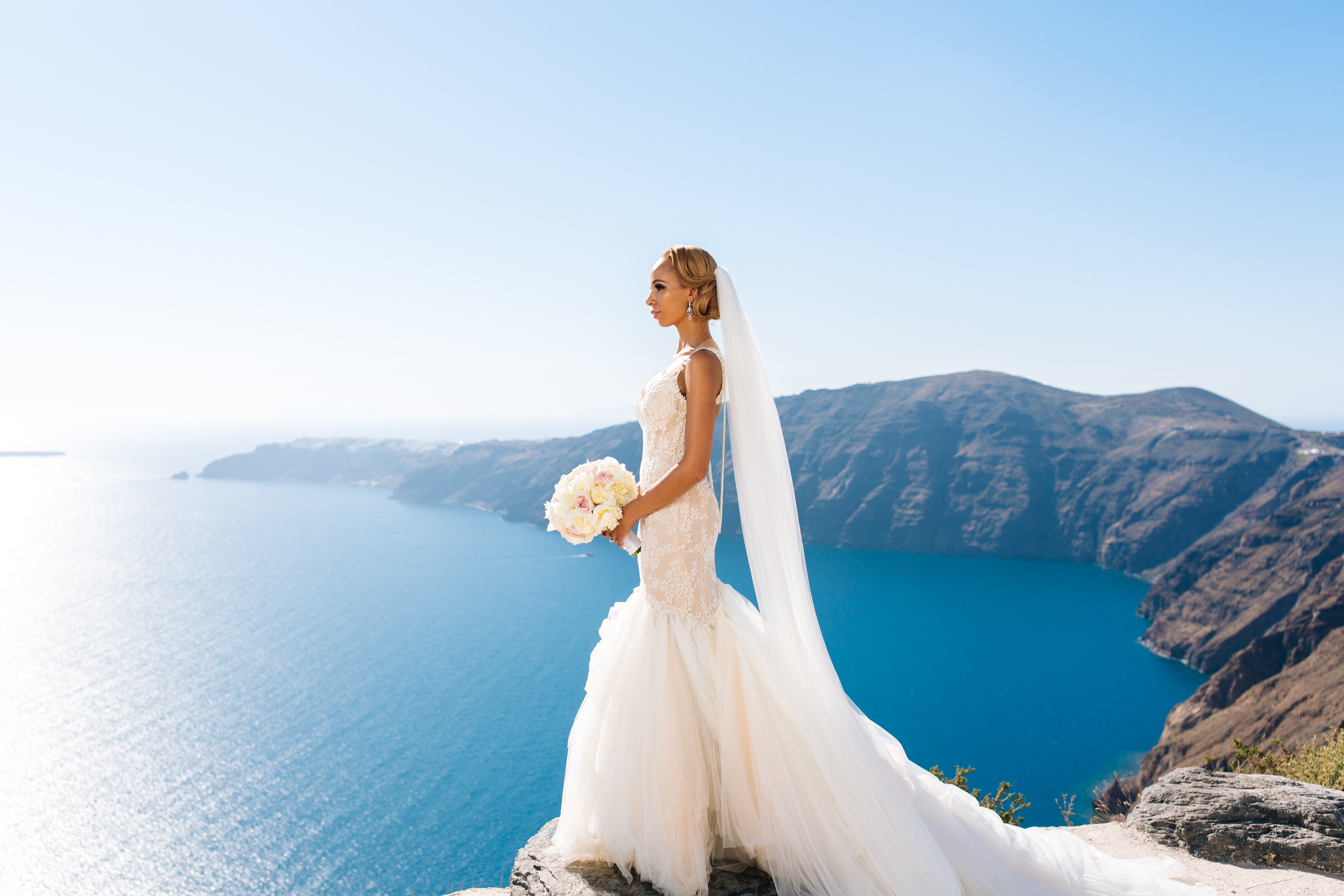 Bridal Bliss: Jordan and Essie's Romantic Santorini Wedding Is the ...