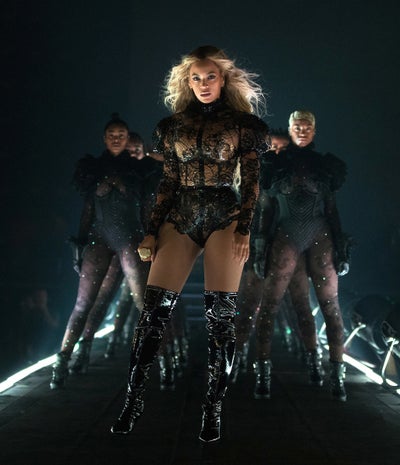 Beyonce Rakes In Over $250 Million From The ‘Formation’ Tour