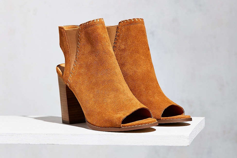 The 21 Must-Have Shoes For Fall