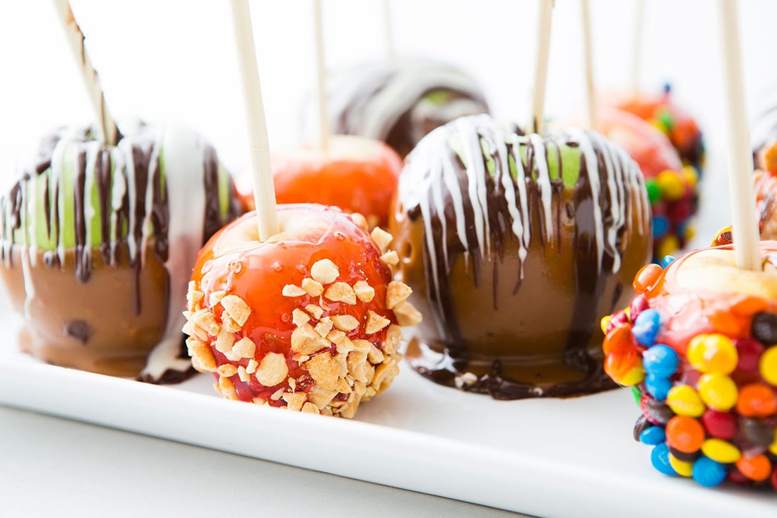 18 Halloween Party Dessert Ideas Your Guests Will Love
