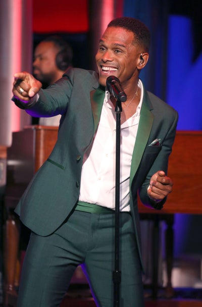 Here’s How You Can Win FREE Tickets To See Maxwell Perform This Summer