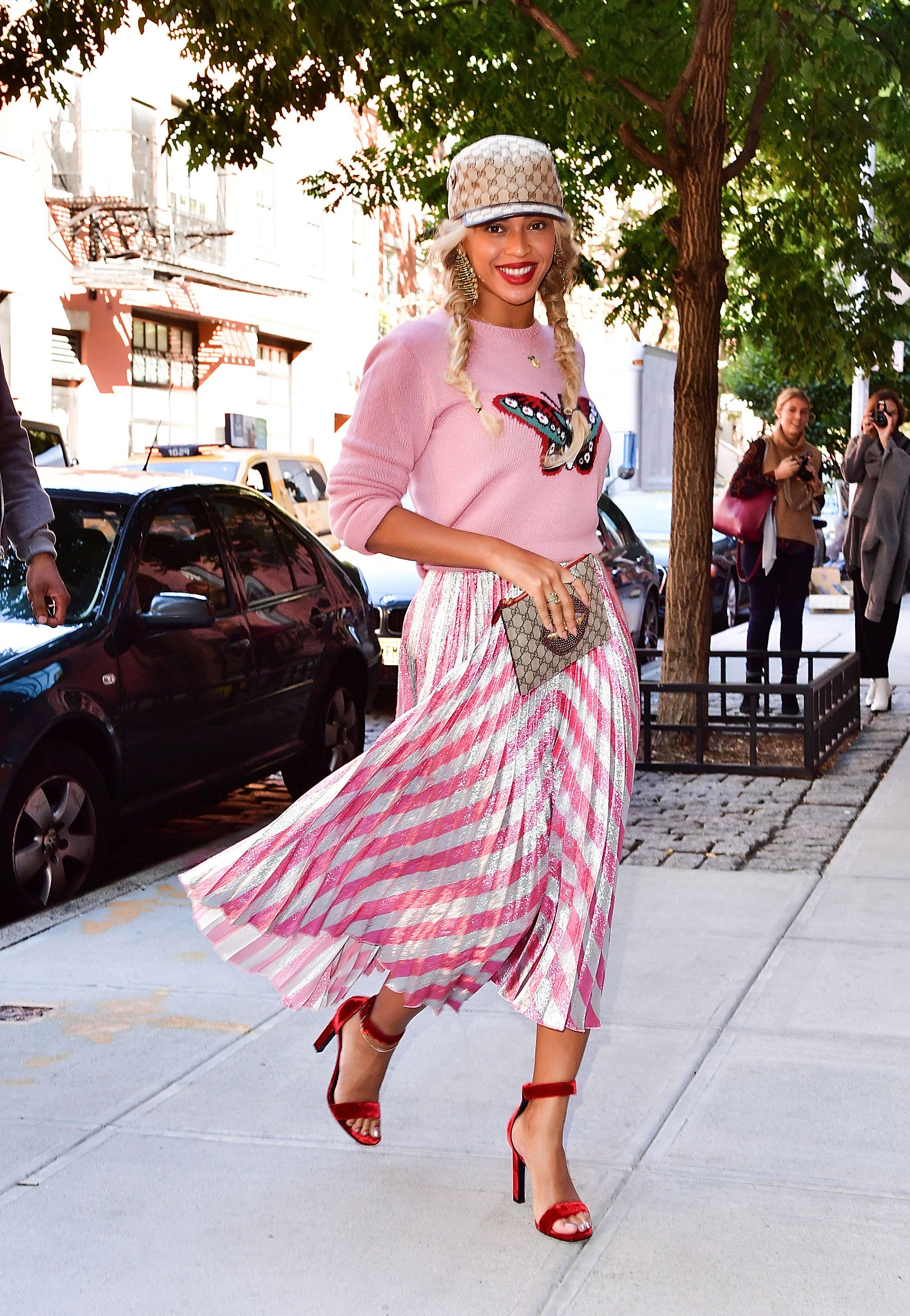 Look of the Day: Beyonce is Pretty in Pink While Rocking Head-to-Toe Gucci
