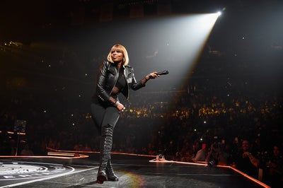10 Times Mary J. Blige Slayed (and Danced) in a Killer Pair of Boots