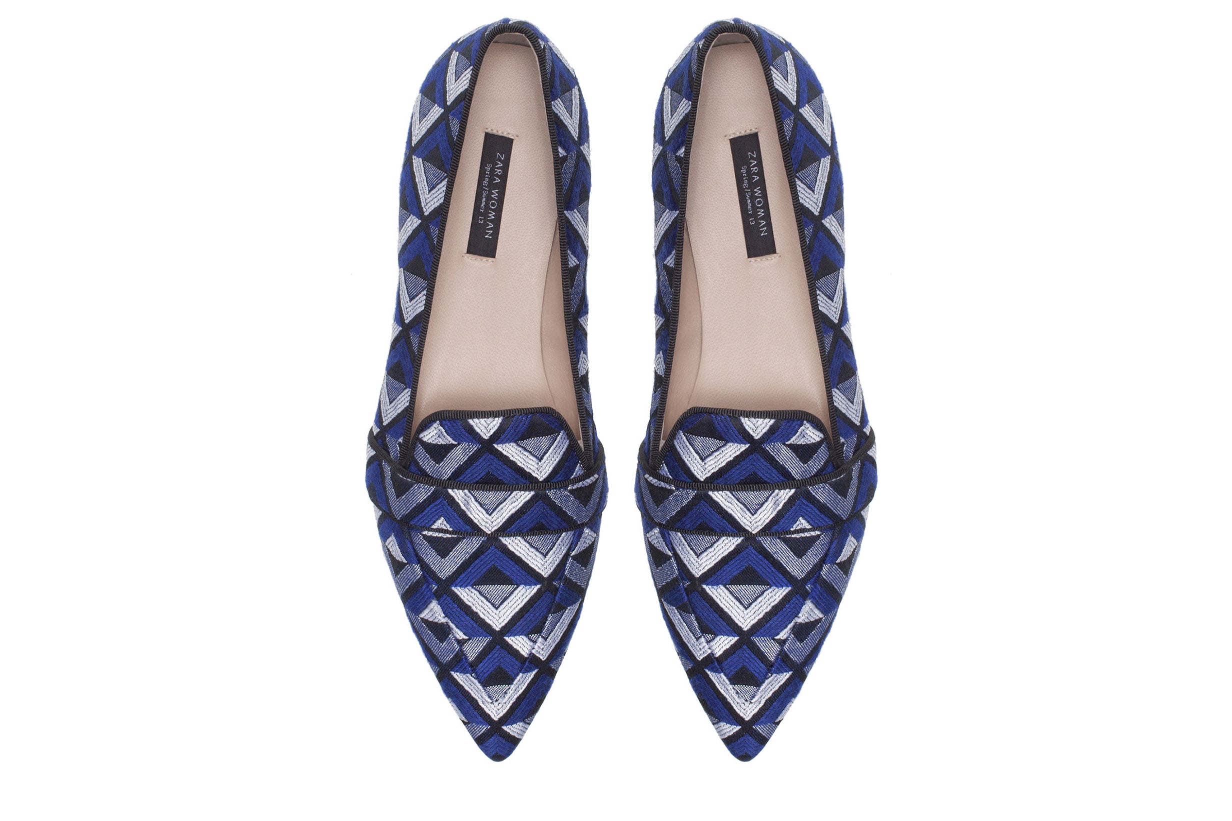 Stroll-Worthy Weekend Flats
