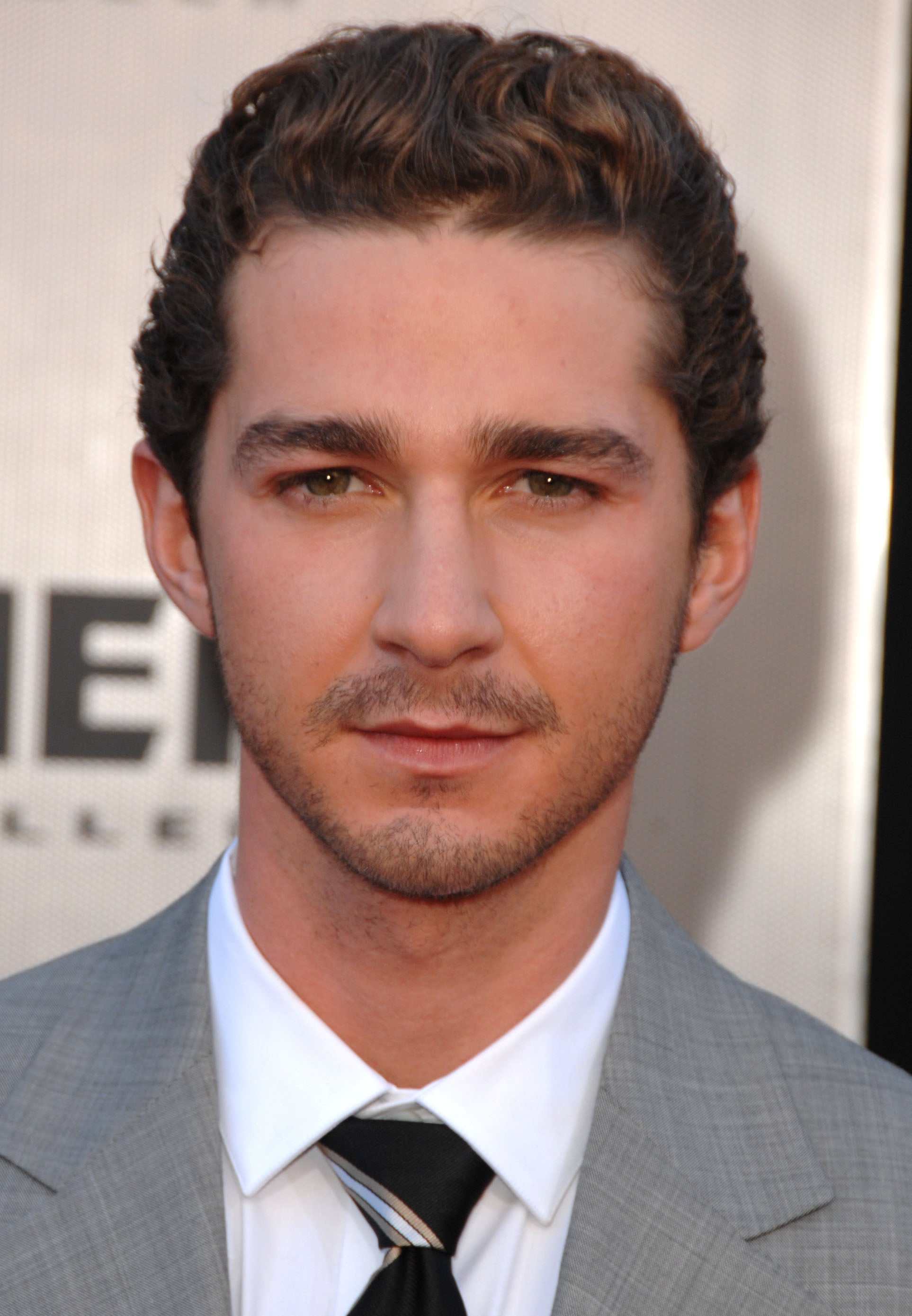 From Chris Brown To Drake: These Are All Of Rihanna's Exes
