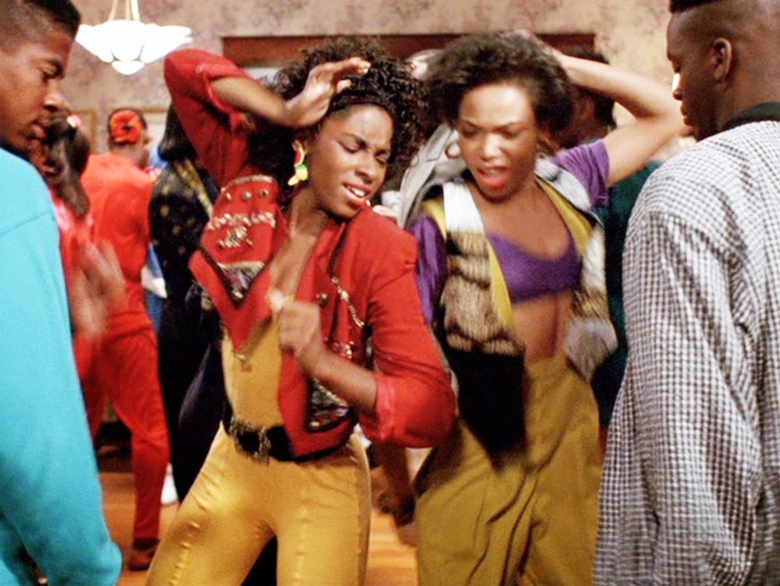 AJ Johnson and Tisha Campbell Recreating Their Iconic 'House Party' Dance Scene Is An Epic Flashback Moment
