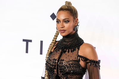 9 Must See Photos Of Beyoncé ‘s Epic Braid At Tidal x 1015