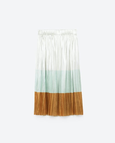 You’ll Love These 10 Pleated Skirts for Fall