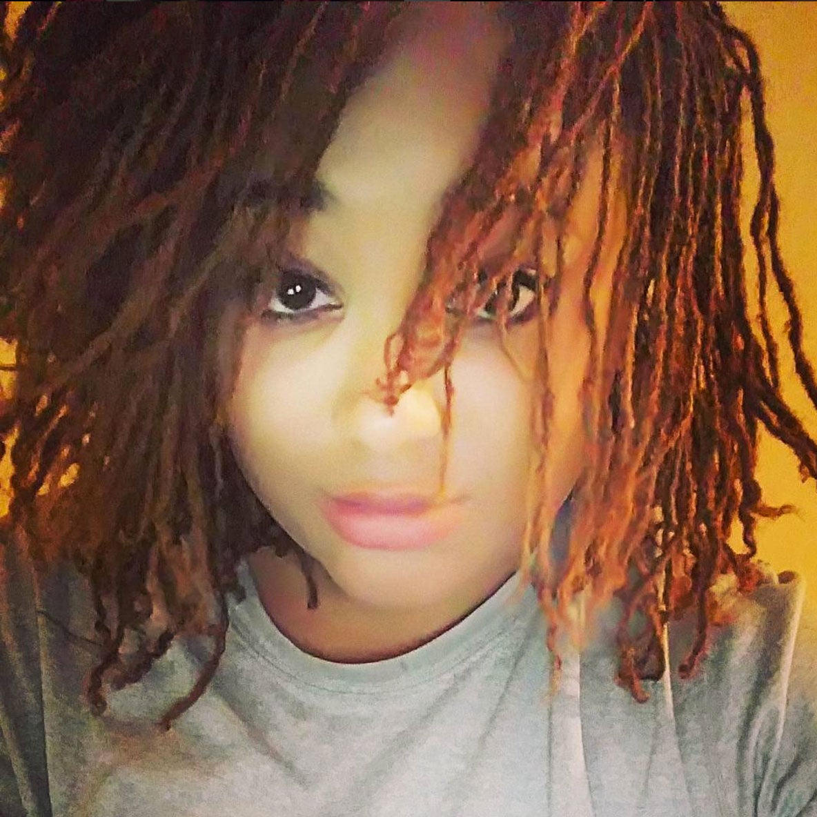 30 Black Women With Seriously Stunning Sister Locs
