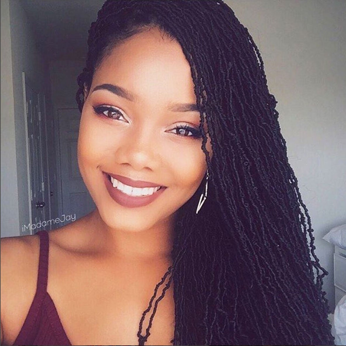 30 Black Women With Seriously Stunning Sister Locs
