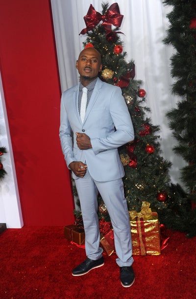 Celebs Get Festive at the ‘Almost Christmas’ Premiere