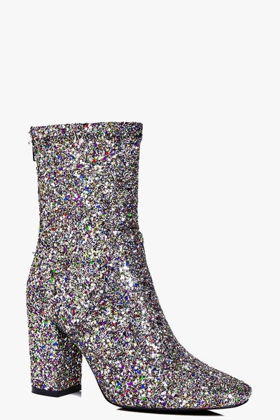 15 Glitter Boots That Are Guaranteed to Make Your Shoe Game Lit