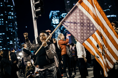32 Inspiring Photos Of Americans Protesting A Donald Trump Presidency
