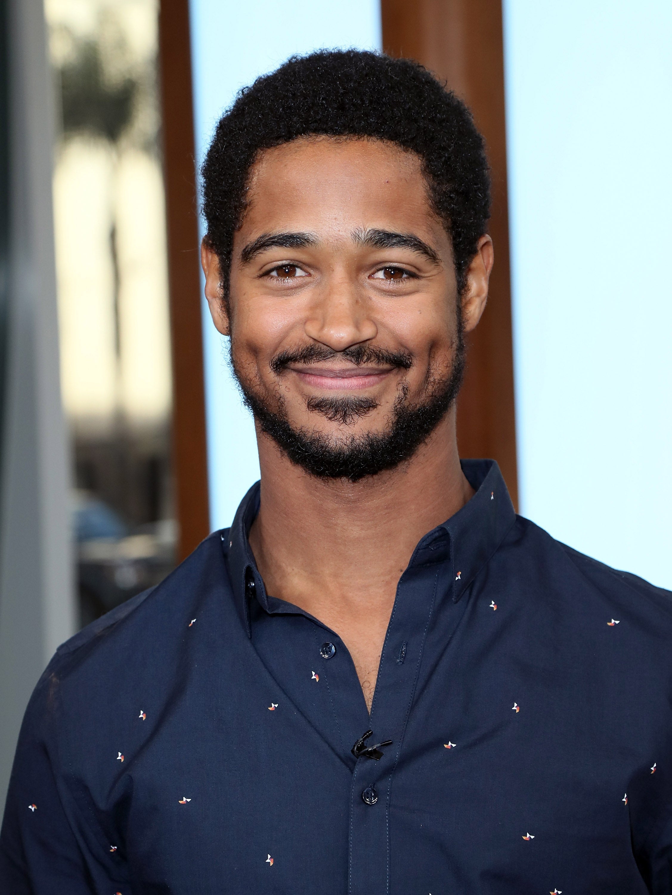 'How To Get Away With Murder' Star Alfred Enoch Still Hasn't Seen Wes Die
