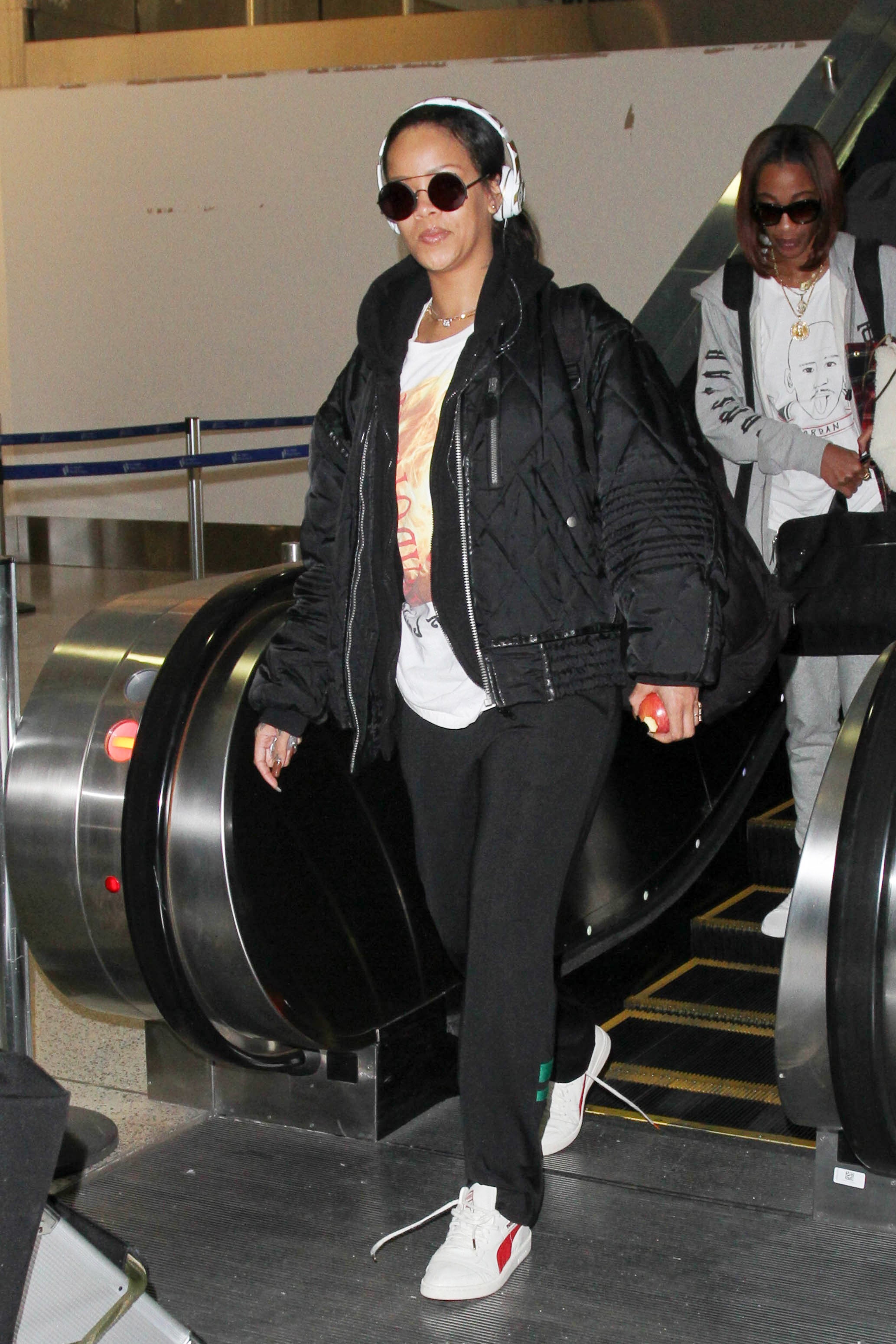 Steal These Celebs' Airport Style For Your Next Getaway
