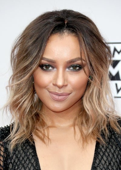 These Are the Only AMA Beauty and Hair Looks You Need To See