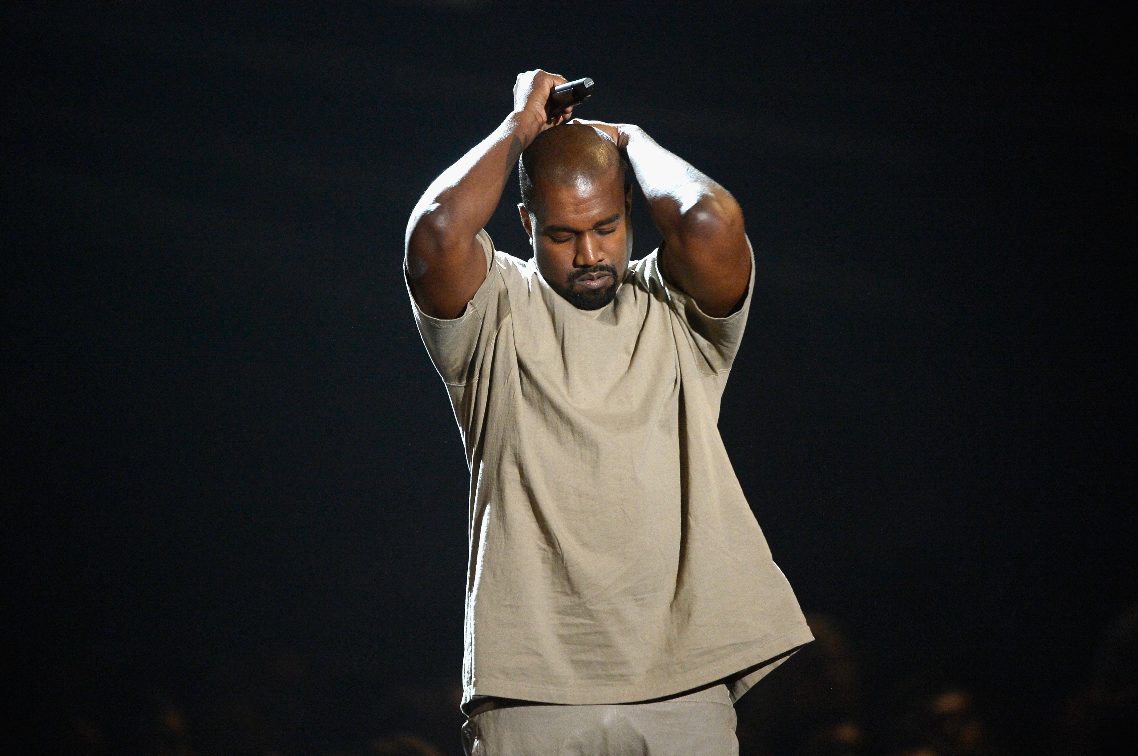Kanye West Is Struggling With Depression And Paranoia
