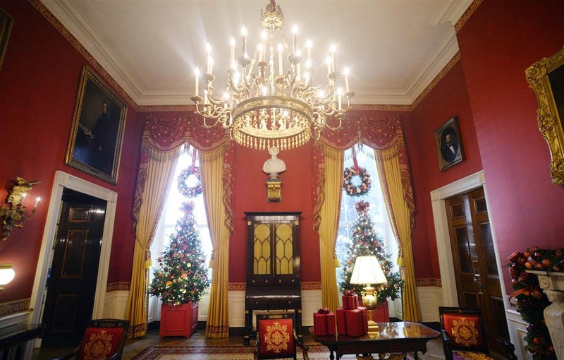Michelle Obama Reveals White House Holiday Decor For The Last Time
