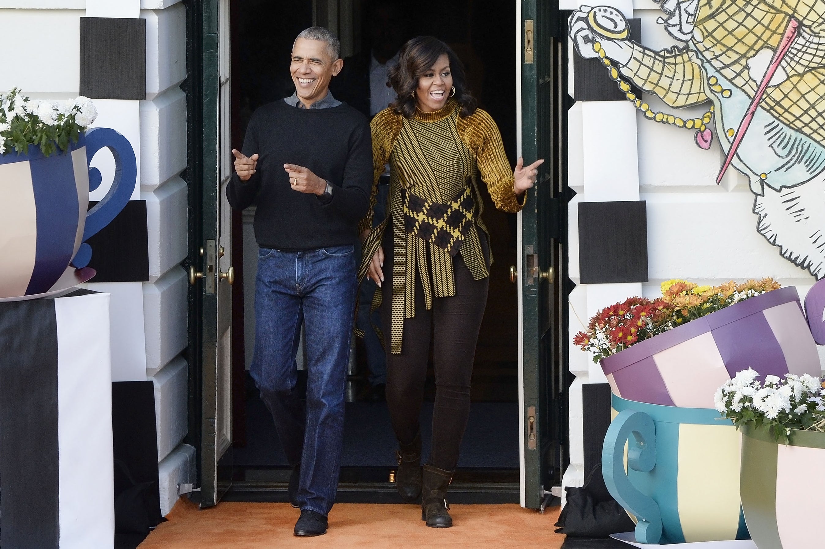 See Pics From the Obamas' Last Halloween in the White House

