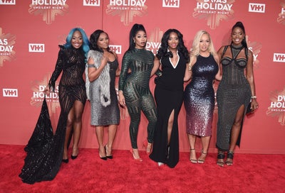 See the Show-Stopping Looks That Lit Up The VH1 Divas Holiday Red Carpet