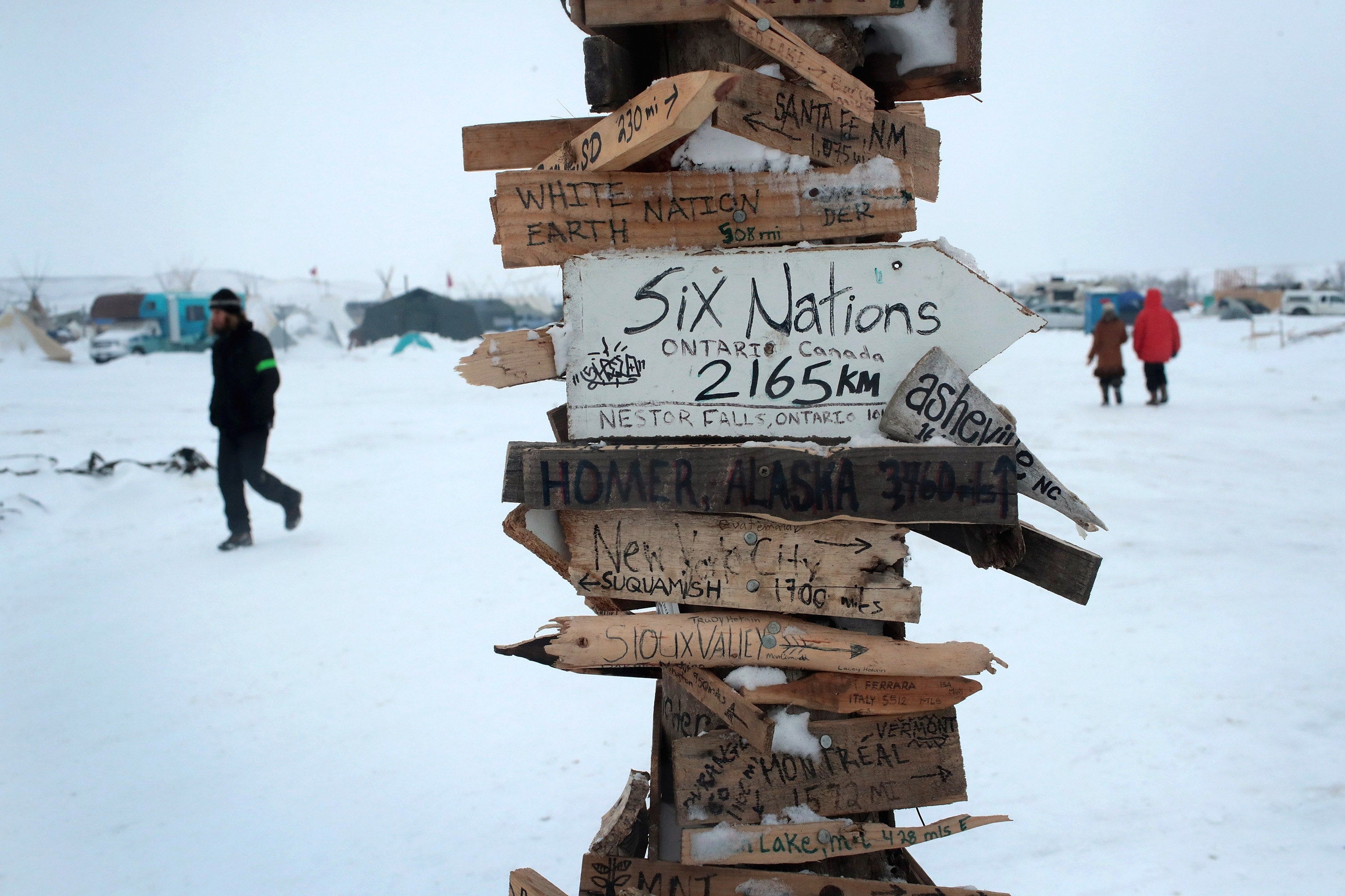 Victory At Standing Rock: 17 Inspiring Photos Of Protesters Celebrating The Dakota Pipeline Halt
