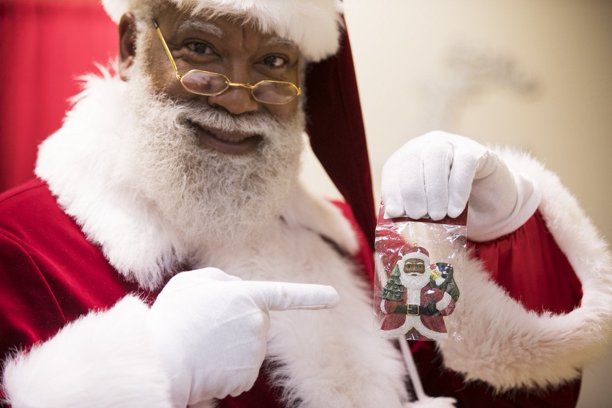 This New 'Black Santa' App Is Giving Kids A FaceTime Experience They'll Never Forget
