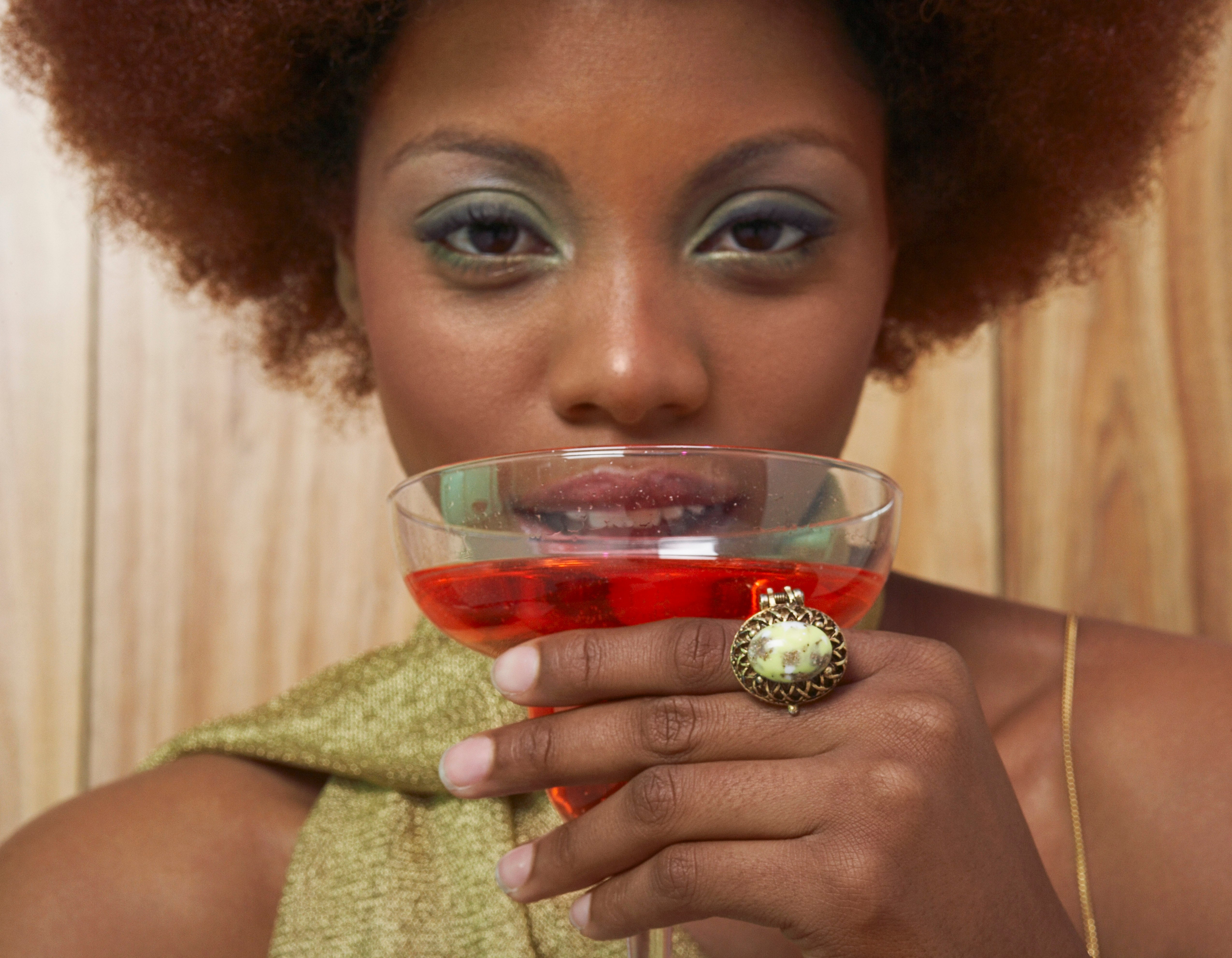 15 Great Holiday Gifts Ideas For The Friend Who Loves A Good Drink
