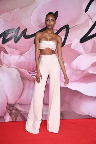 The Must-See Looks From the 2016 British Fashion Awards