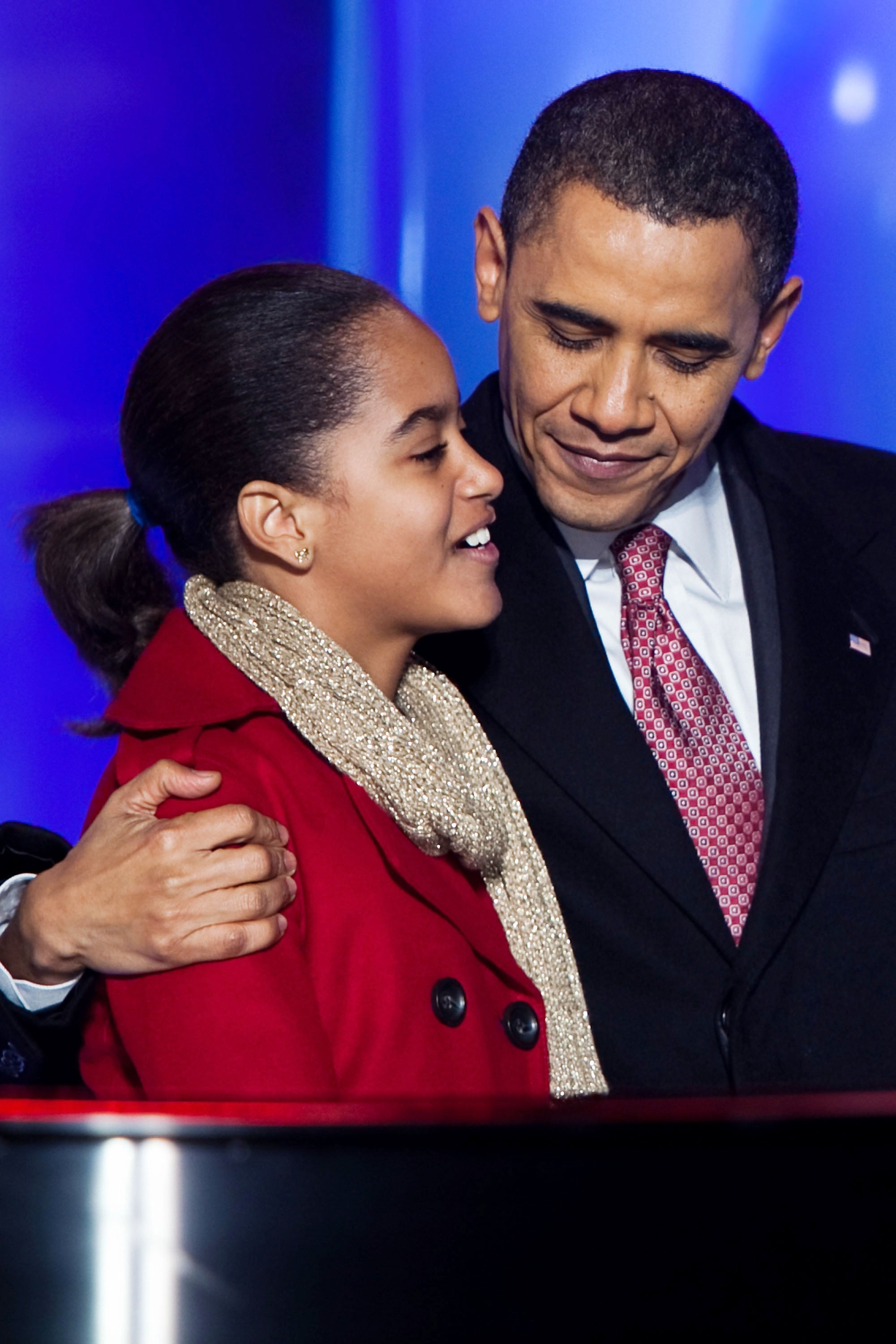 These Throwback White House Christmas Moments Will Make You Miss The Obamas