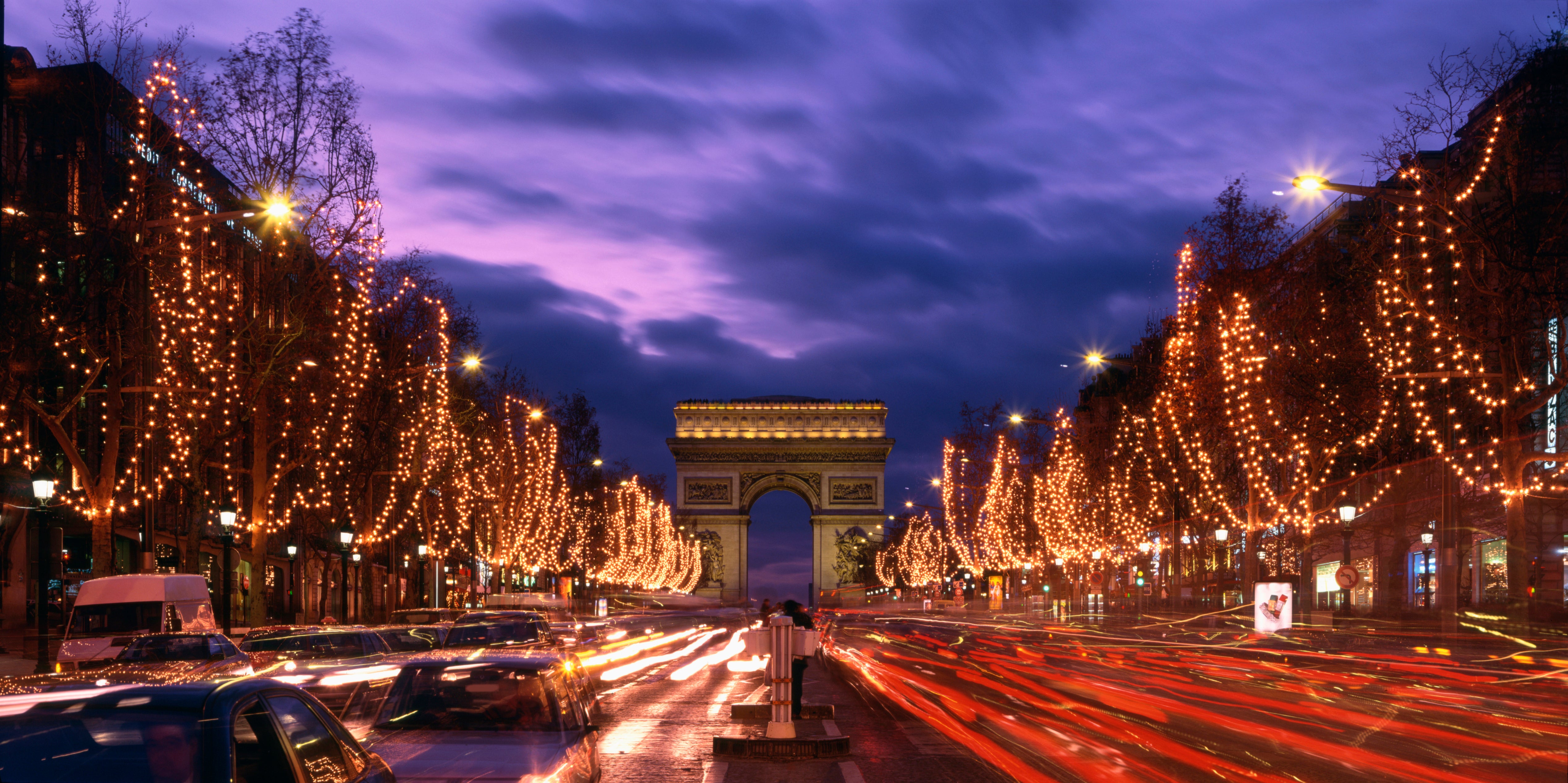 Who Says You Have To Be Home For The Holidays? The 5 Best International Destinations to Visit For Christmas

