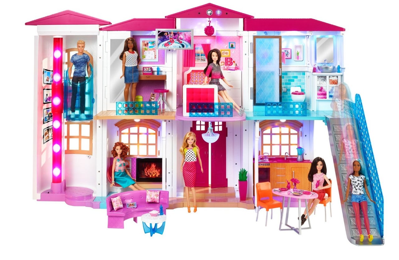 Here's What People Are Buying On  Right Now  Barbie dream house,  Barbie dream, Barbie doll house