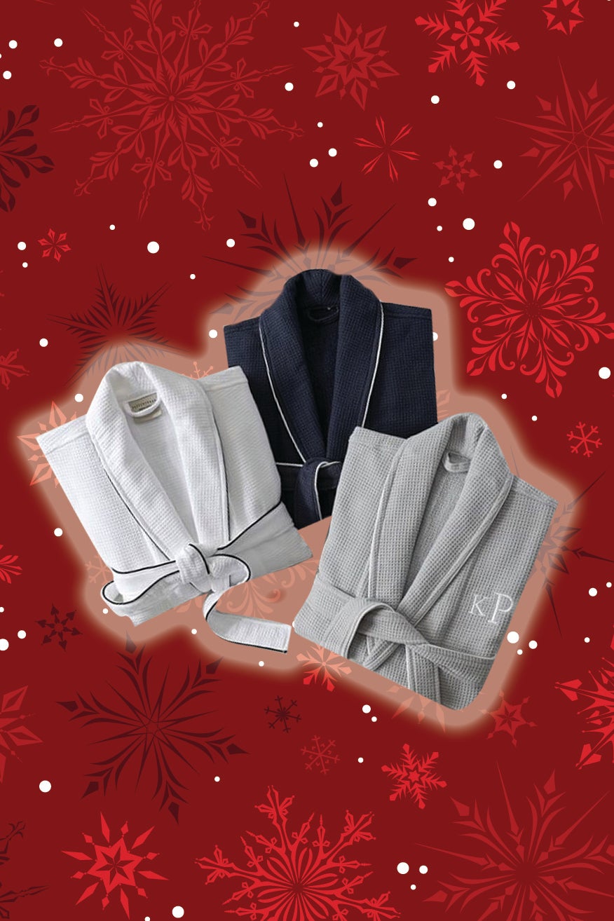 12 Personalized Gifts Your Loved Ones Will Cherish
