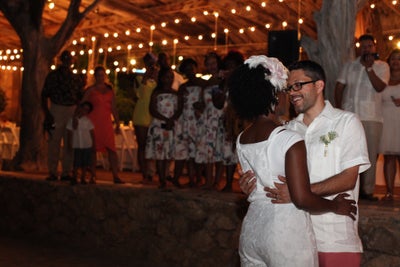 Bridal Bliss: Joy and Michael’s Curacao Beach Wedding Was Super Cute
