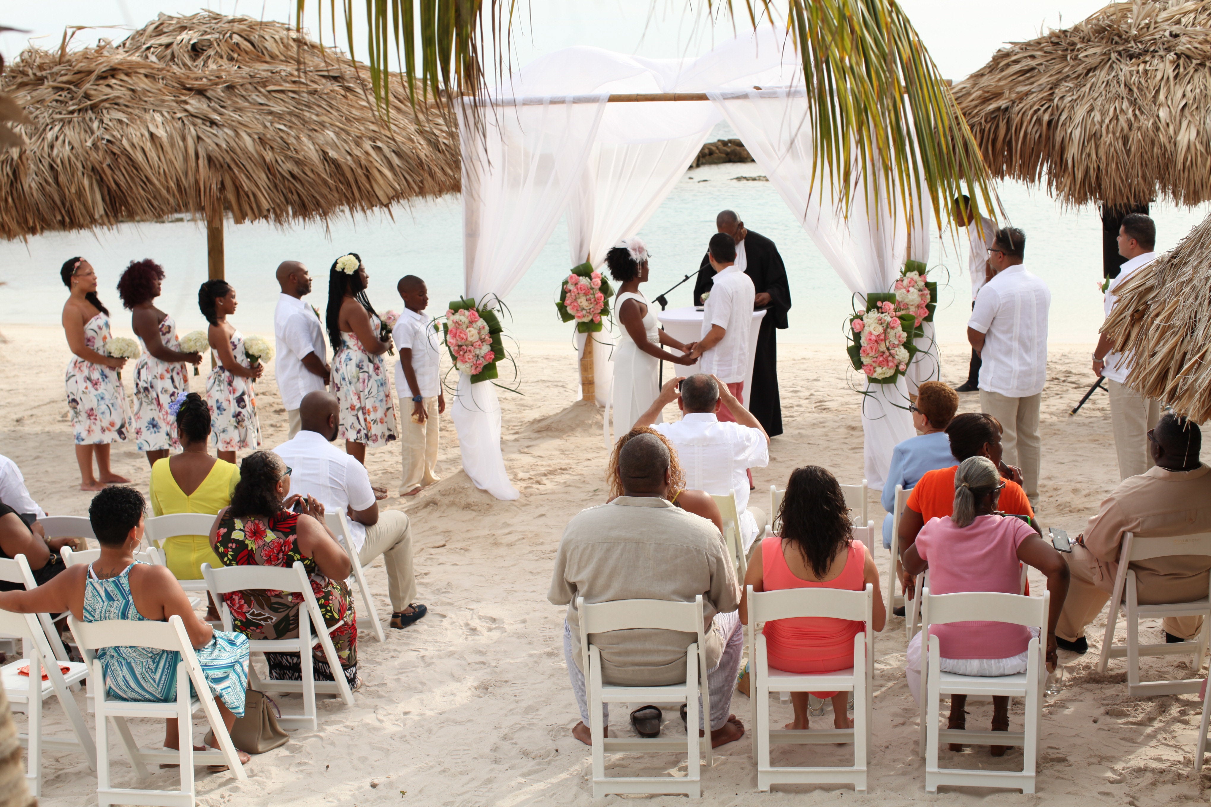 Bridal Bliss: Joy and Michael's Curacao Beach Wedding Was Super Cute
